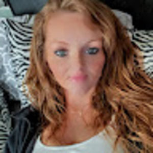 Meet your Posher, Alicia
